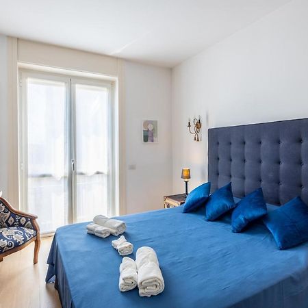 Bocconi Elegante Appartamento Con Wifi Milan Extérieur photo