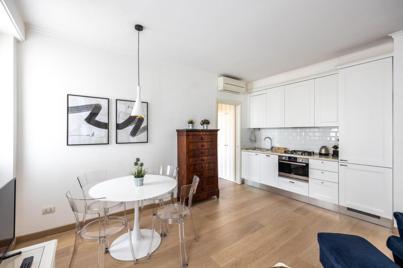 Bocconi Elegante Appartamento Con Wifi Milan Extérieur photo